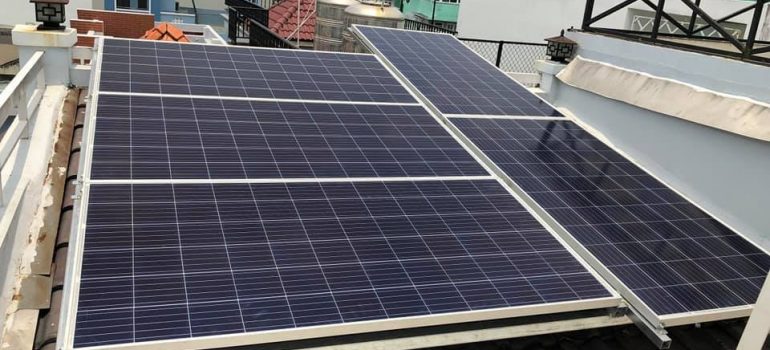 Tấm pin Năng Lượng Mặt Trời Gói 2KW